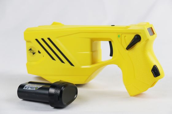 Αγορά HUSHA TX200P διπλό φυσίγγιο Stun Gun με IP57 αδιάβροχο και 55KV έξοδος τάσης για την επιβολή του νόμου ηλεκτρονική κατασκευή
